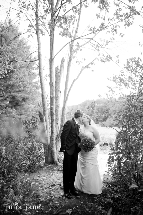 Romantic Wedding Photography by Connecticut Wedding Photographer Julia Jane Studios